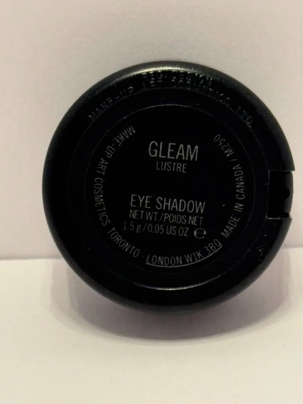 MAC Gleam Lustre Eye Shadow Single Classic Black Pot Shimmer Rose Gold New
